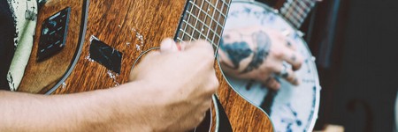 ギターの指板のメンテナンス方法